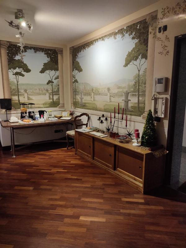 King Room with Balcony image 2