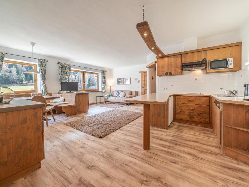 Two-Bedroom Apartment with Terrace image 1