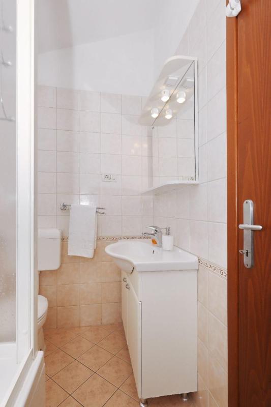 One-Bedroom apartment Standard image 2
