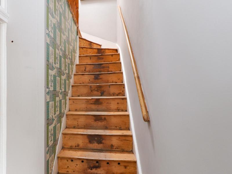 2 Ashby Place - image 48