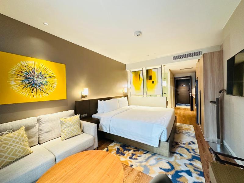 Hotel Residences near Makati - image 11