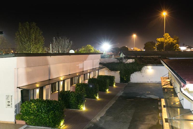 Family Apartment (2 Adults + 2 Children) - Annex image 2