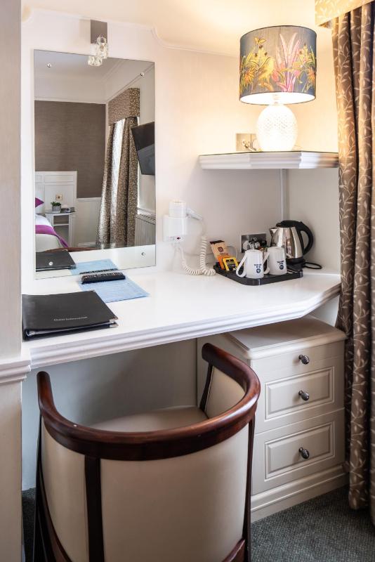 Standard Single Room image 3