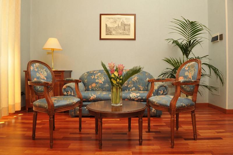 Suite image 2