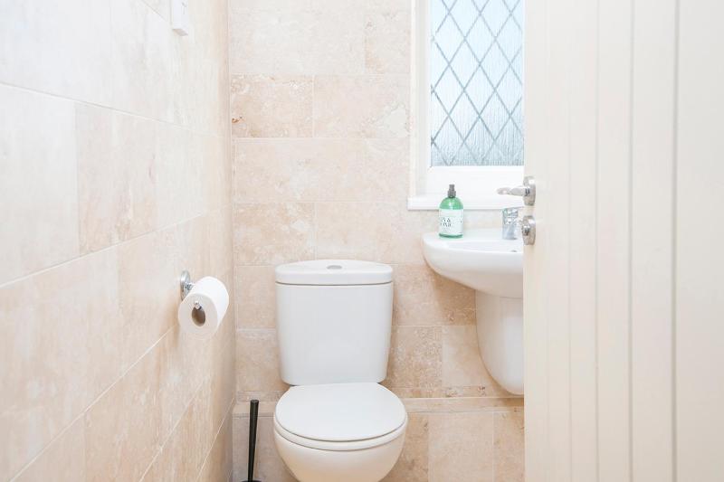Ivy Tower House - image 27