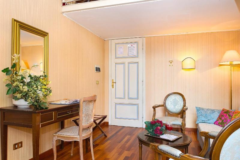 Double Room (1 Adult) image 4