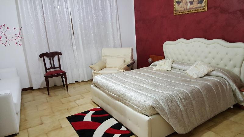 Quadruple Room with Bathroom image 3