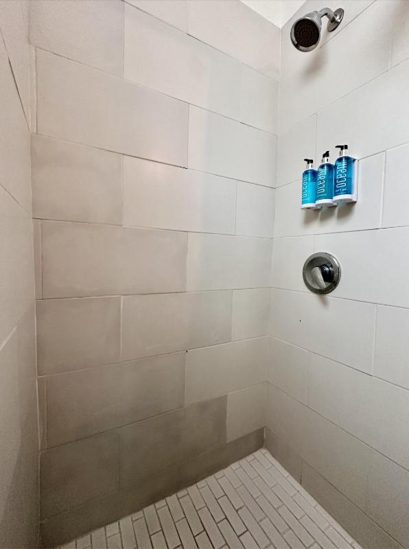 Apartment image 3