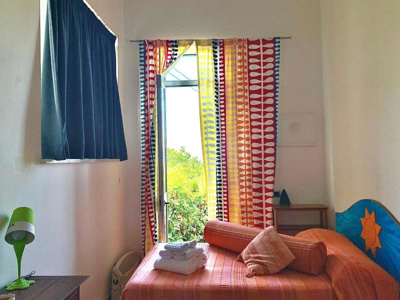 AMORE RENTALS - Villa The Stone on the Sea - image 10