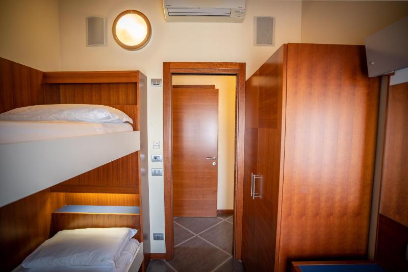 Suite image 4