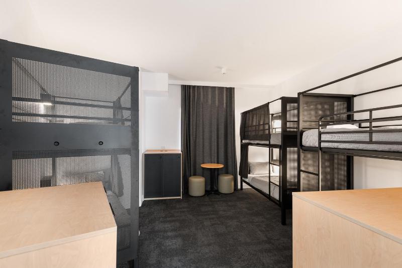 Bed in 6-Bed Female Dormitory Room with Private Bathroom image 3