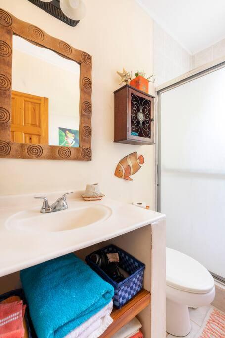 #28 Beach Bungalow - image 10