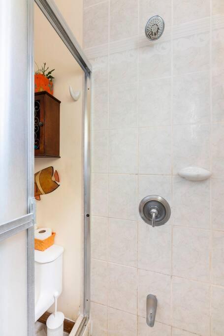 #28 Beach Bungalow - image 14