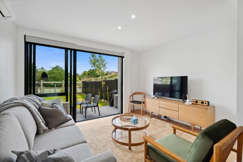 Ruru Retreat - image 1