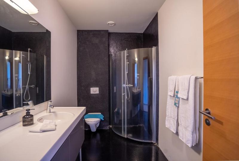 King Room with Sea View image 2