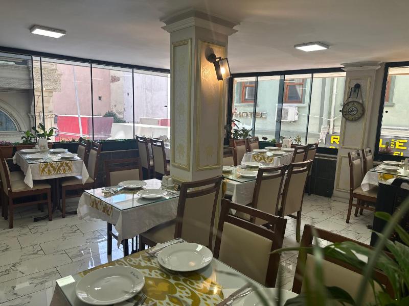 Amore Hotel Istanbul - image 11