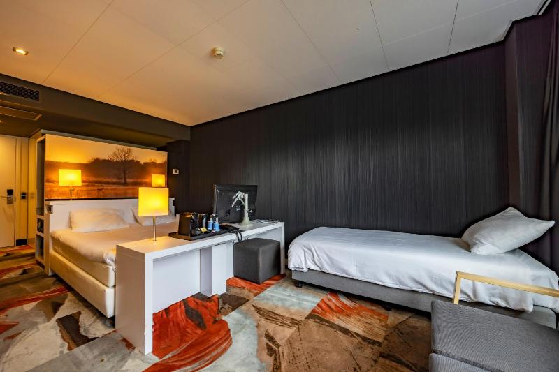 Comfort Triple Room image 3