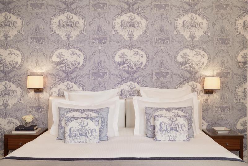 Superior Double or Twin Room image 3