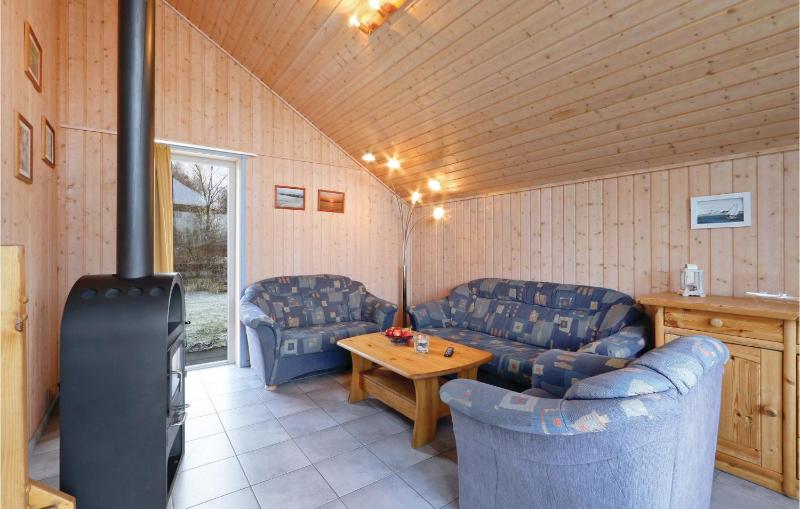 Nice Home In Rechlin With Wifi - image 8