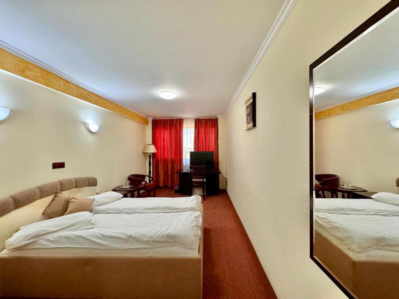 Single Room image 2