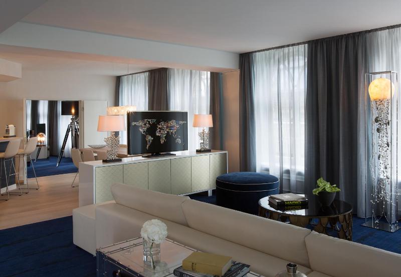 Presidential Suite image 1
