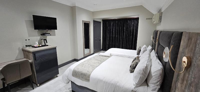 Luxe Morningside Boutique Hotel - image 16