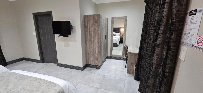 Luxe Morningside Boutique Hotel - image 9