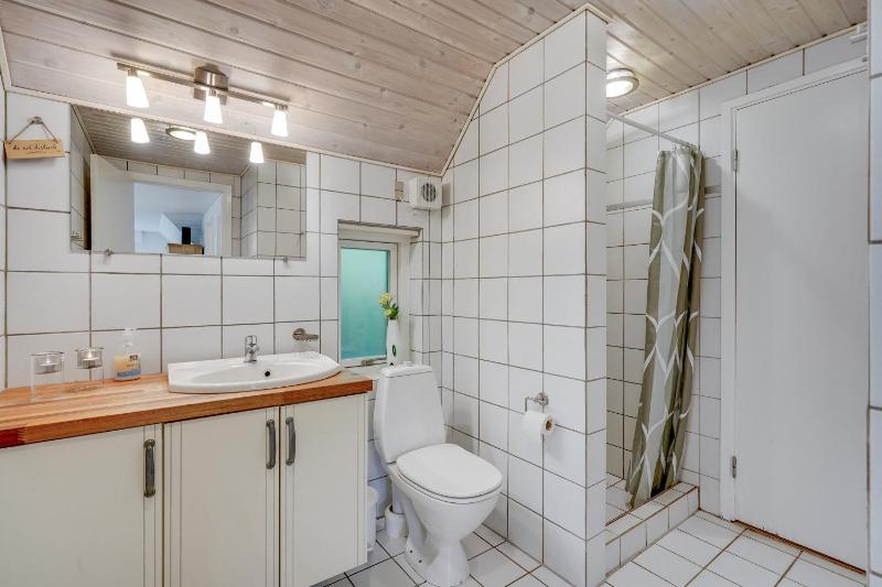 Three-Bedroom House image 1