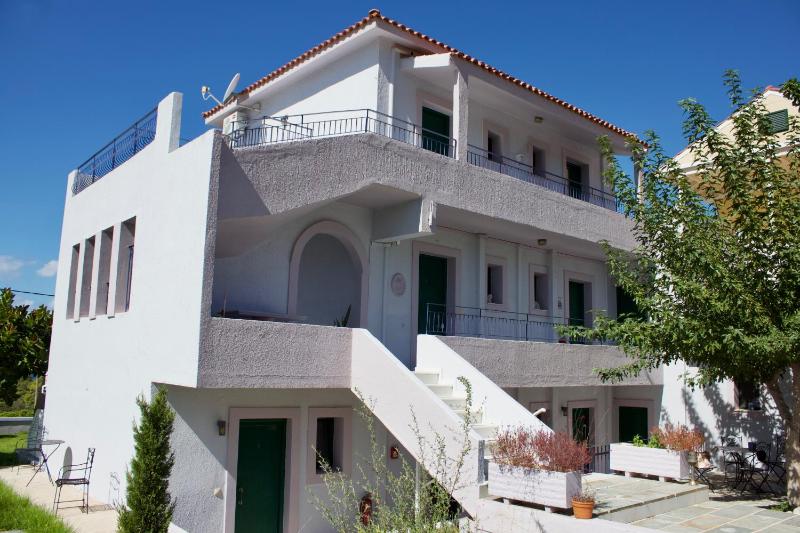 Kekatos Studios - image 25