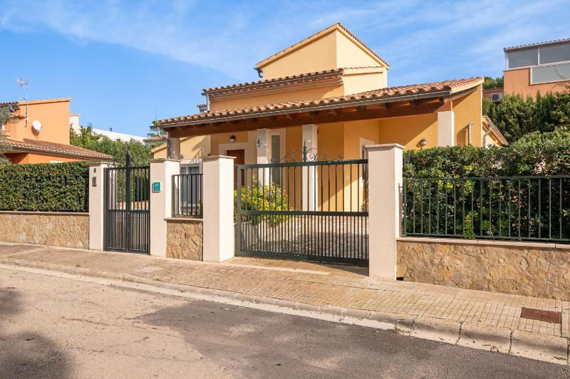 Bonaire Solar 200 by Sealand Villas - image 7