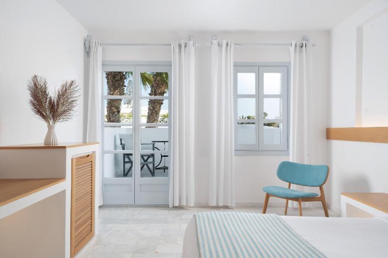 Superior Double Room image 3