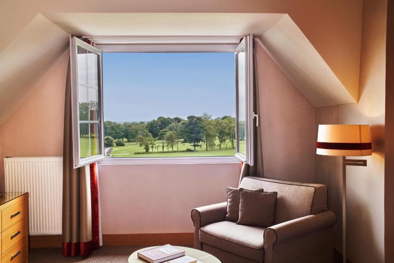 Hotel Barriere L'Hotel du Golf - image 4