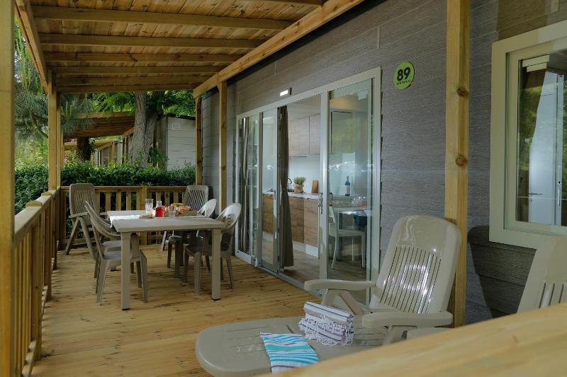 Superior Bungalow image 4