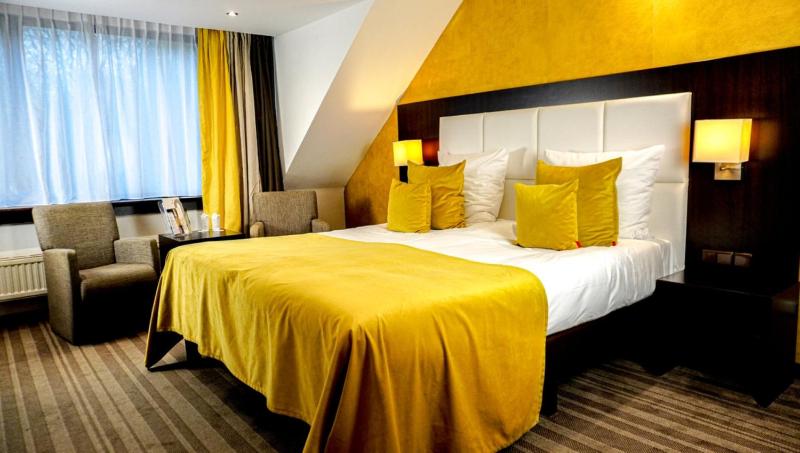 Standard Double Room image 1