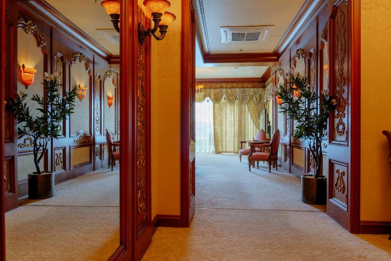 Luxury Double Room  image 3