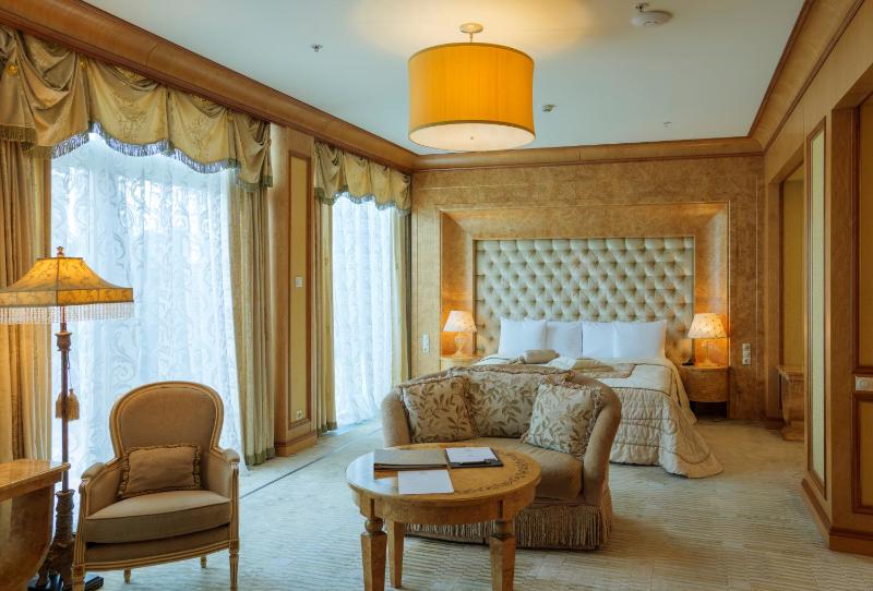 Golf Deluxe Room image 1