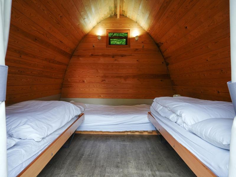 Pod Cabin (2 Adults) image 3