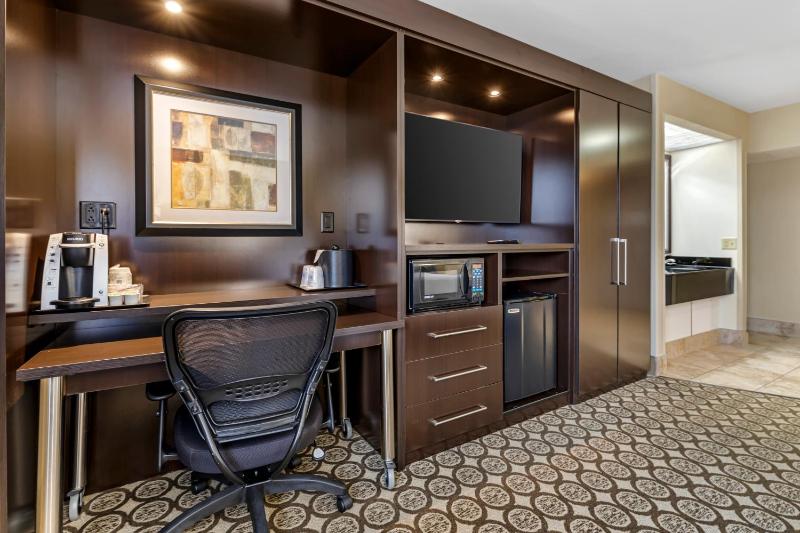 King Suite image 3