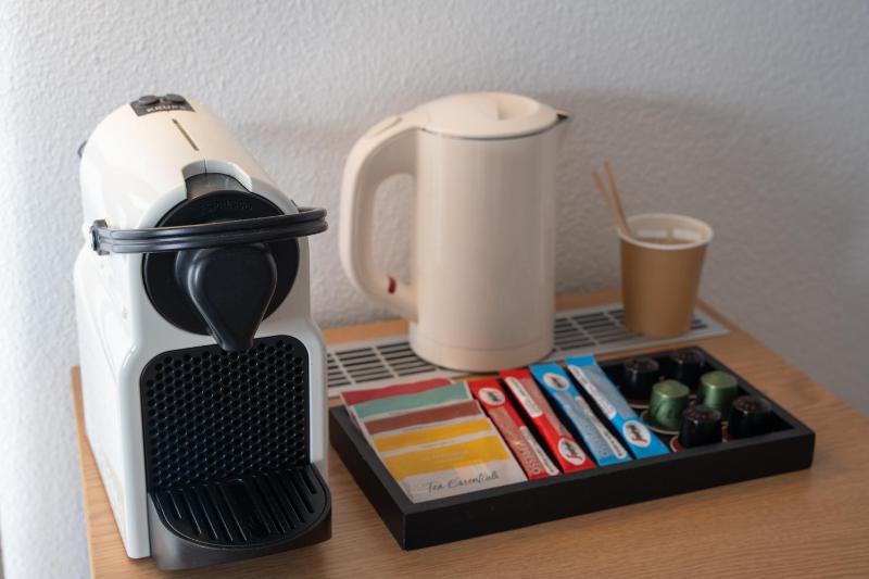 Executive Double Room with Sofa Bed image 2