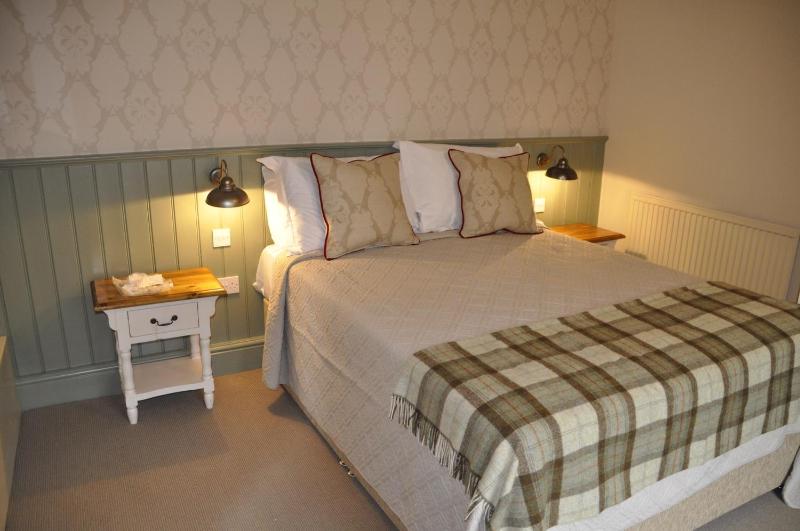 Superior Double Room image 3