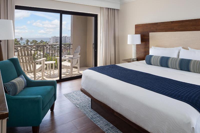 One Bedroom King Suite - Ocean View image 1