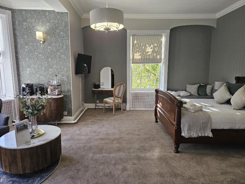 Suite image 3