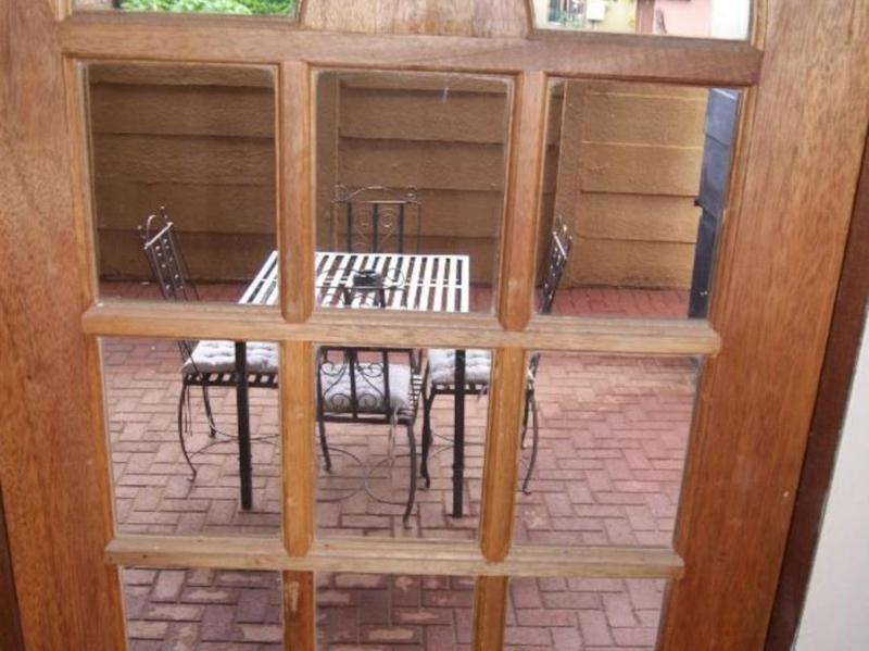 Ruresta Guesthouse - image 4