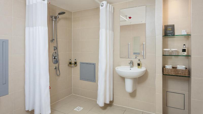 King Studio Suite - Accessible  image 1