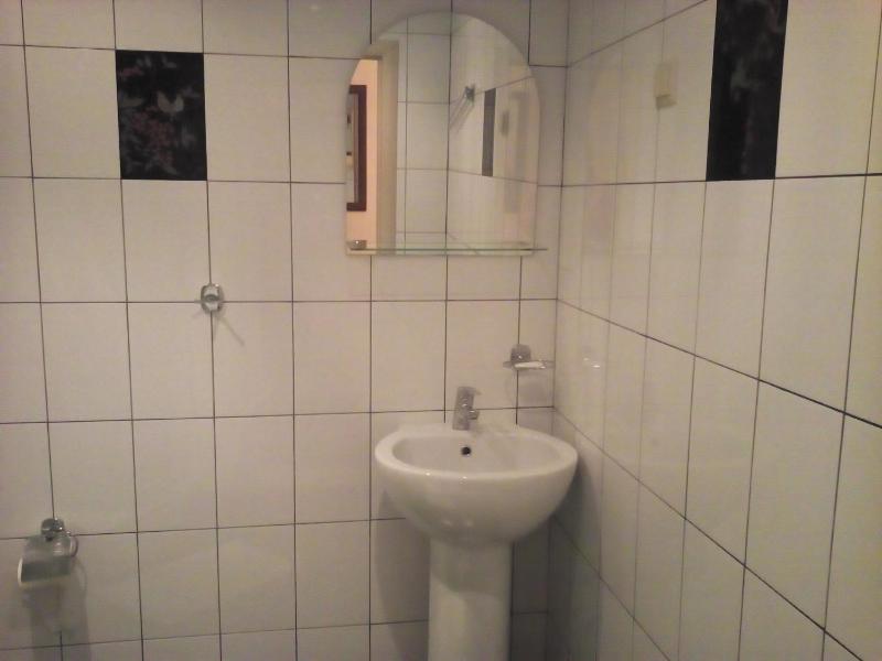 One-Bedroom Suite image 3