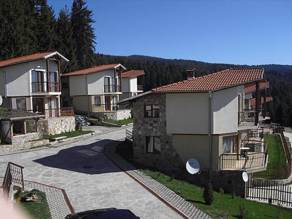 Deluxe Villa image 2