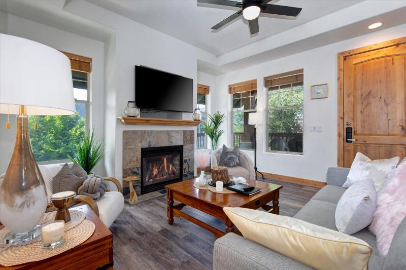 Two-Bedroom Apartment image 1