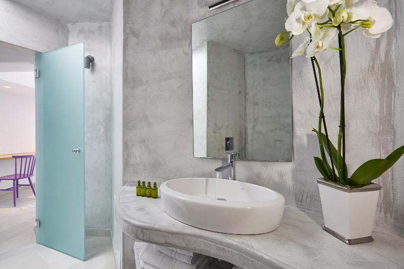 Junior Suite image 3