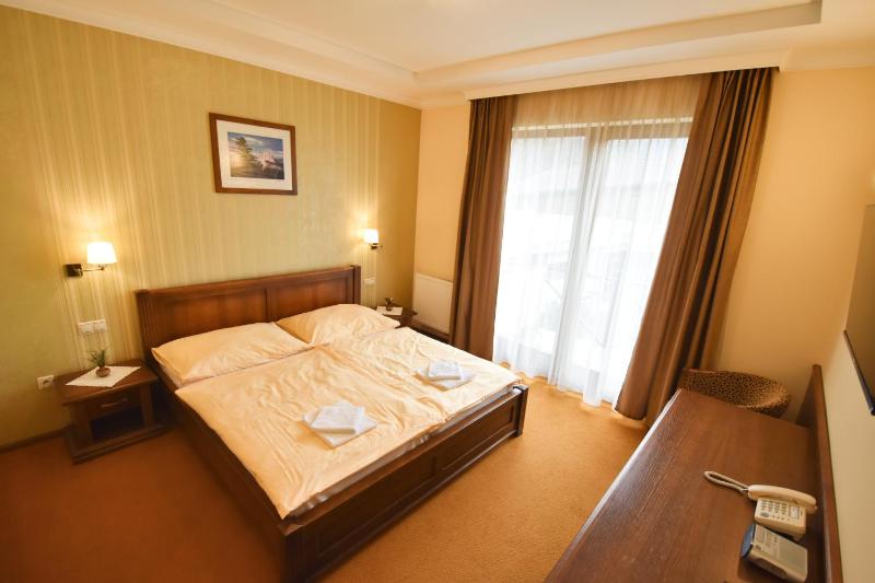 Standard Double Room image 1
