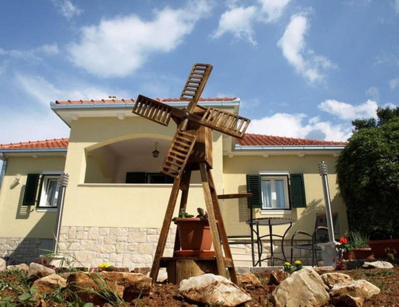 Apartment Marina - image 9
